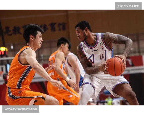 CBA联赛新规生效，赛场呈现新面貌