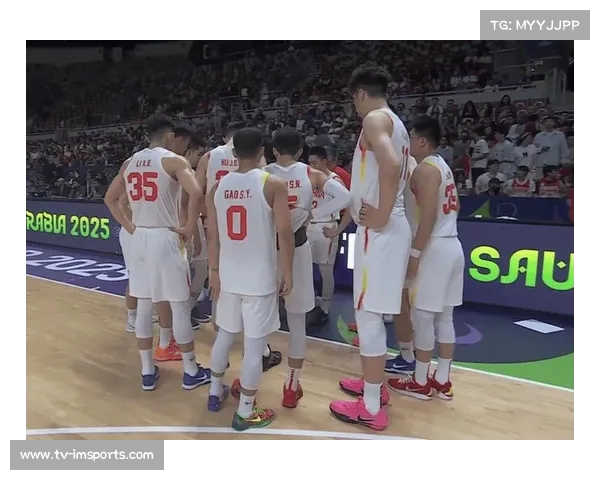 中国男篮次节大逆转，展现团队协作的力量(中国男篮次级联赛)