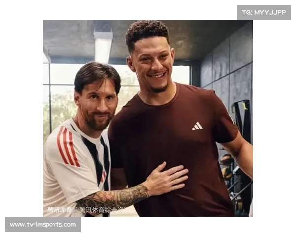 加拿大球员热情高涨，赛后与梅西互换球衣引发热议(加拿大球迷)